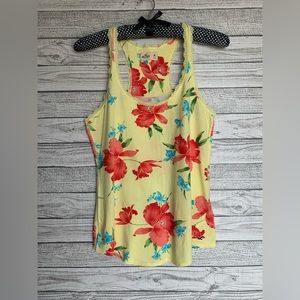 Adorable Hollister yellow hibiscus tank top